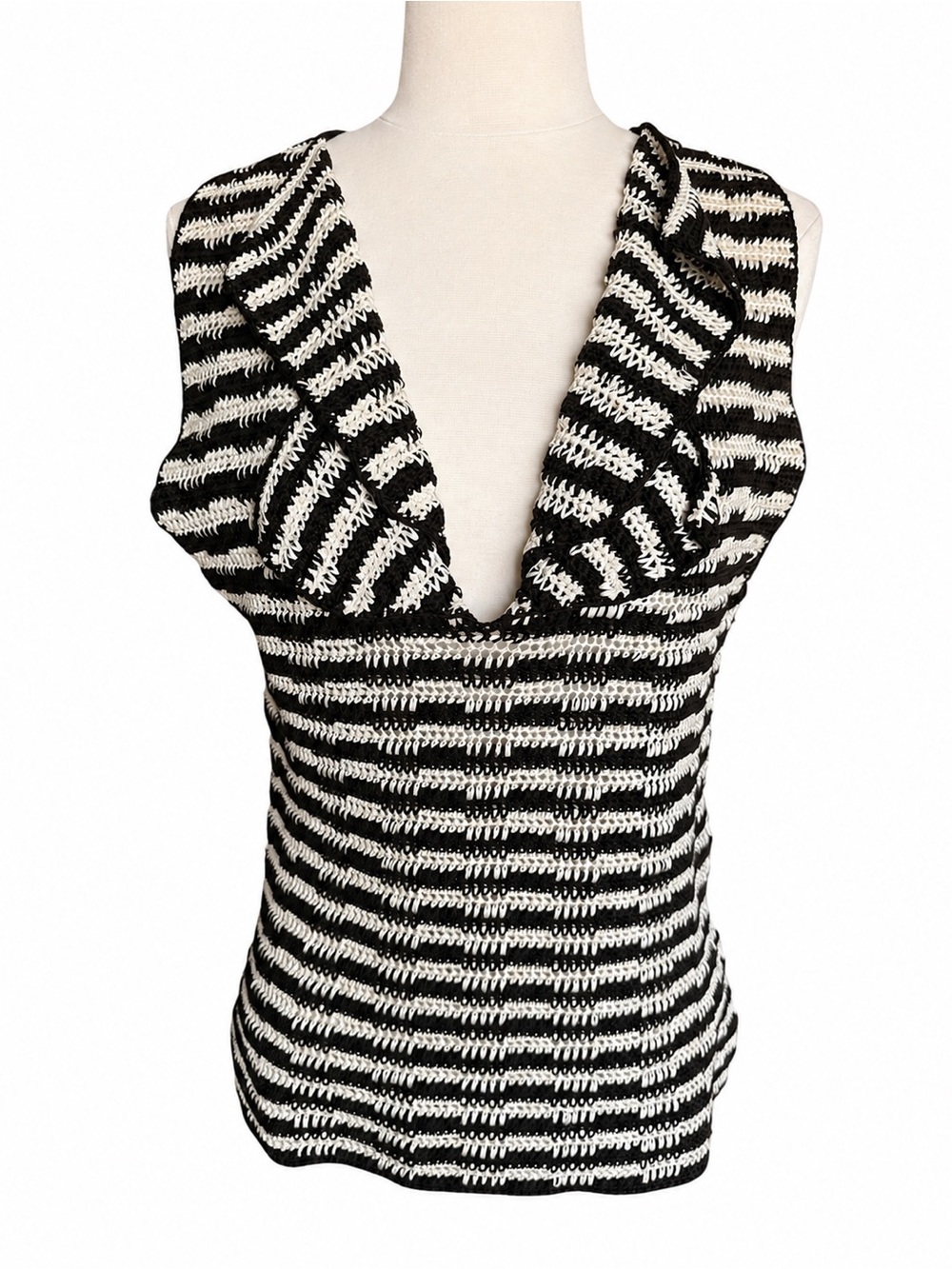Oscar de la Renta Vintage Expresso Brown & Ivory Crochet Ruffle Top Silk Cotton